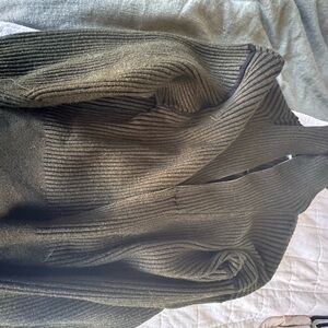 Varley Olive Ribbed Knit Sweater